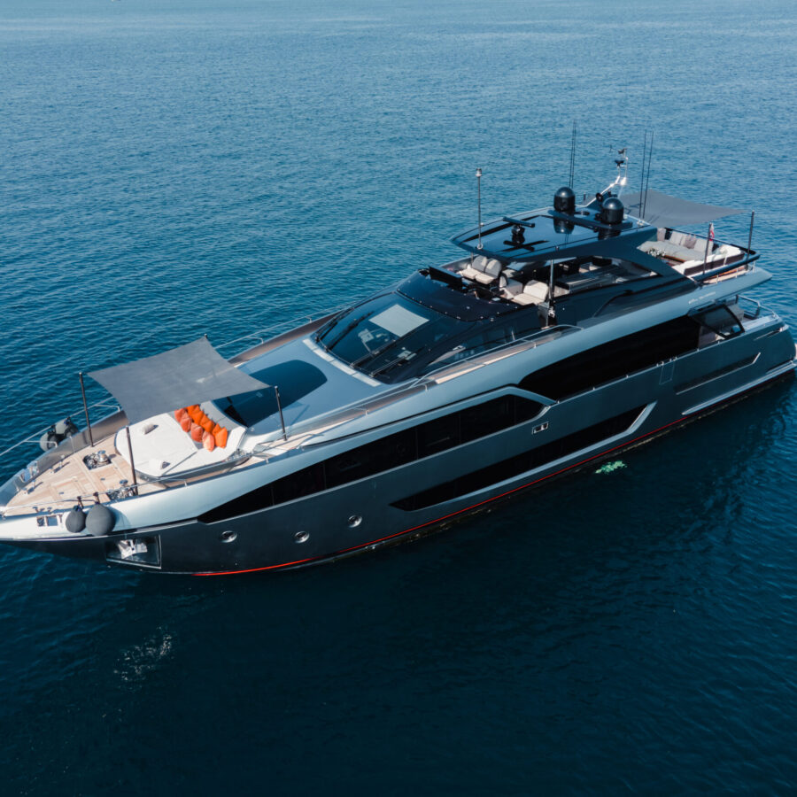 RIVA 90 NEW