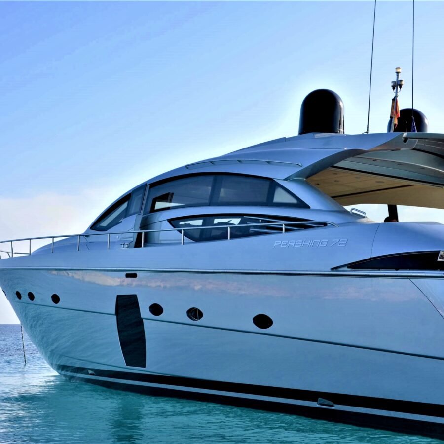 PERSHING 72